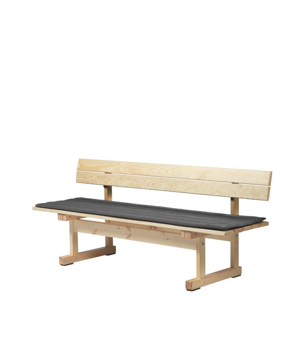 FDB Møbler Ermelunden Seat Cushion in solid oak (tejan), designed by Børge Mogensen