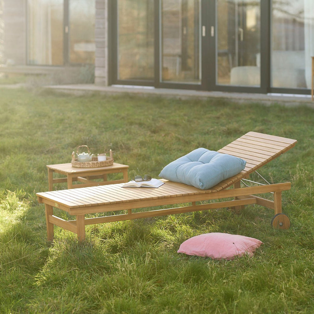 FDB Møbler Sammen Sun Lounger in natural, designed by Thomas Alken