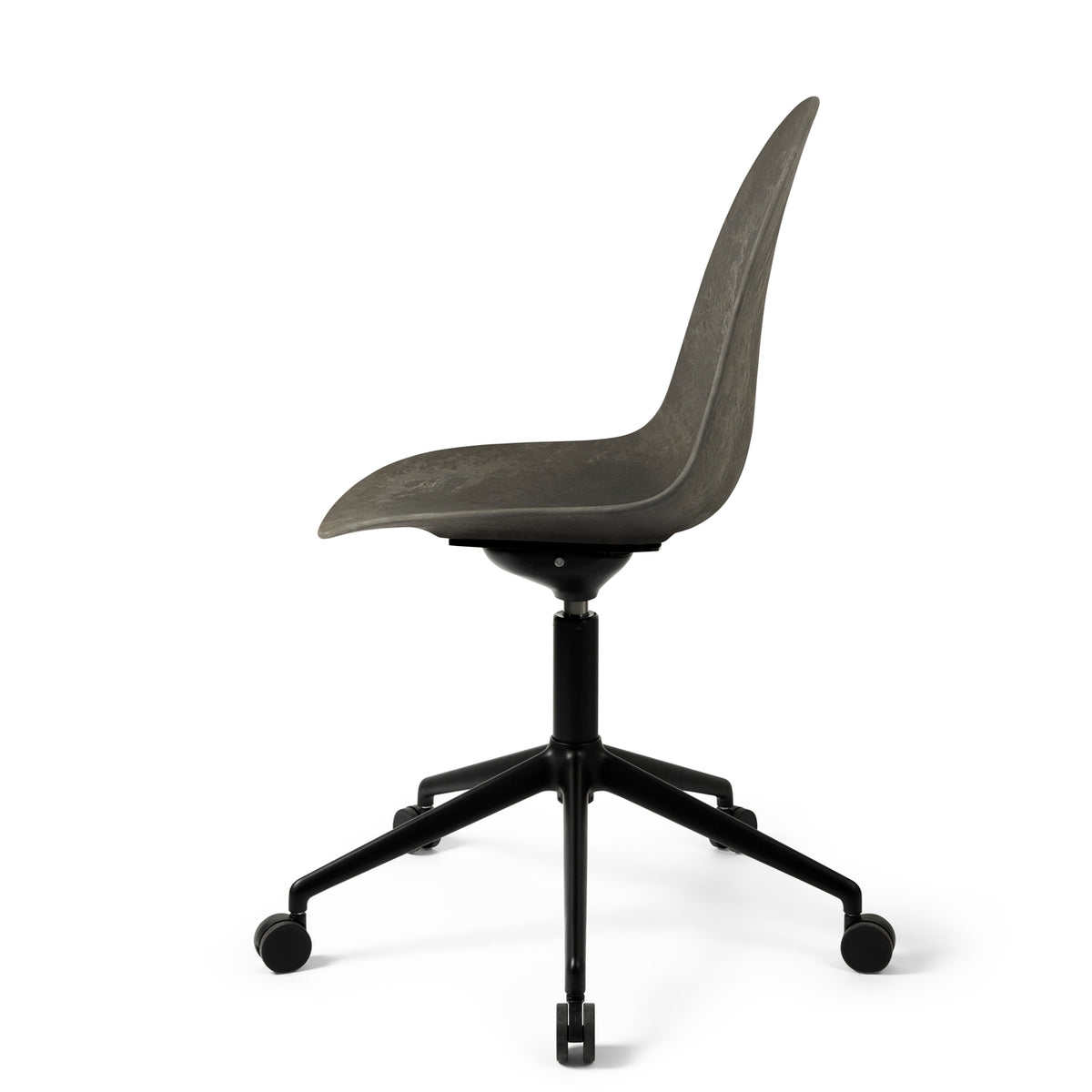 Mater Eternity Swivel Chair with Wheels in Coffee Waste Dark, Matek shell on a recycled aluminum base
