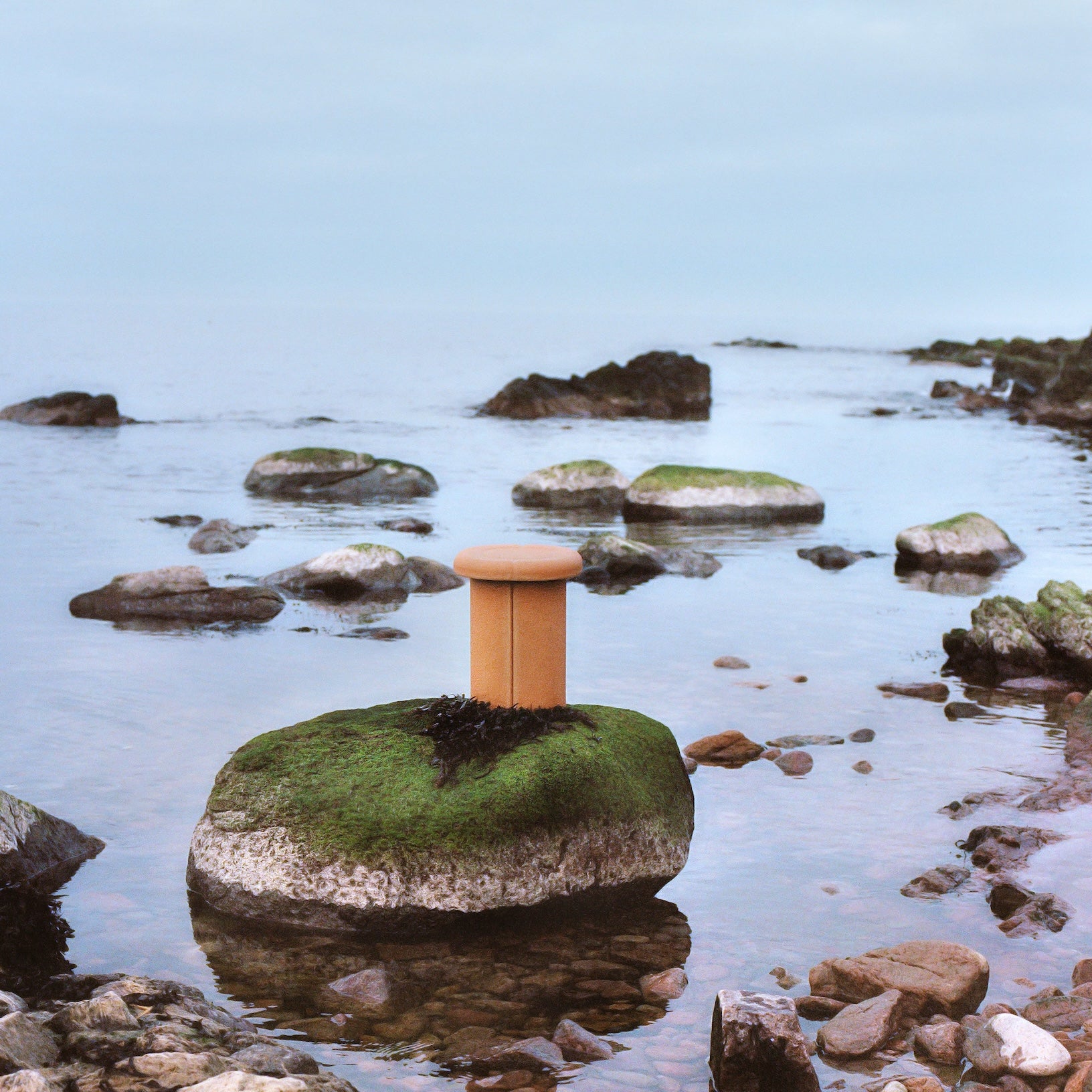 Mater Alder Stool in solid wood