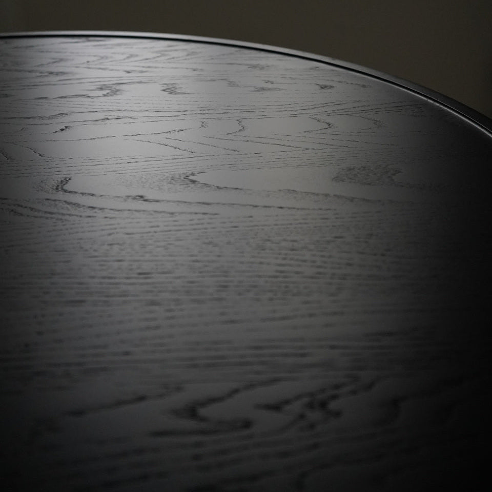 Mater Accent Dining Table in solid wood