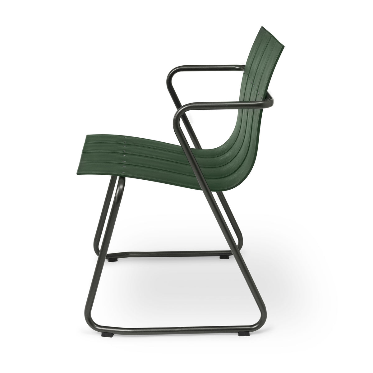 Mater Ocean Chair in Green, recycled pharma plastic waste