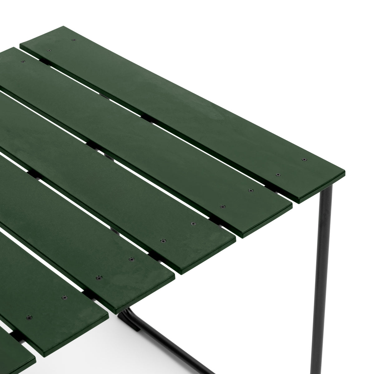 Detail of Mater Ocean 4 Person Dining Table showing slats of recycled pharma plastic waste