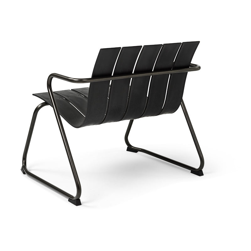 Mater Ocean Lounge Chair in Black, recycled ocean waste plastic