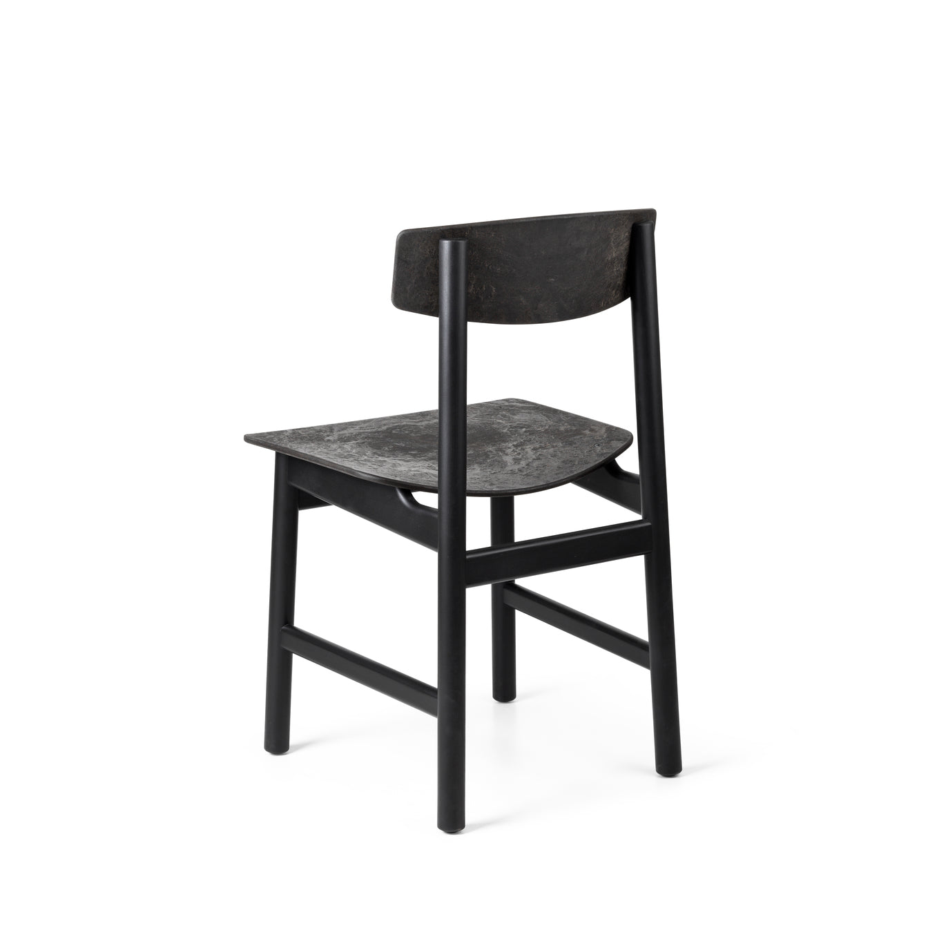 Mater Conscious Chair in solid wood, designed by Jorgen Moller
