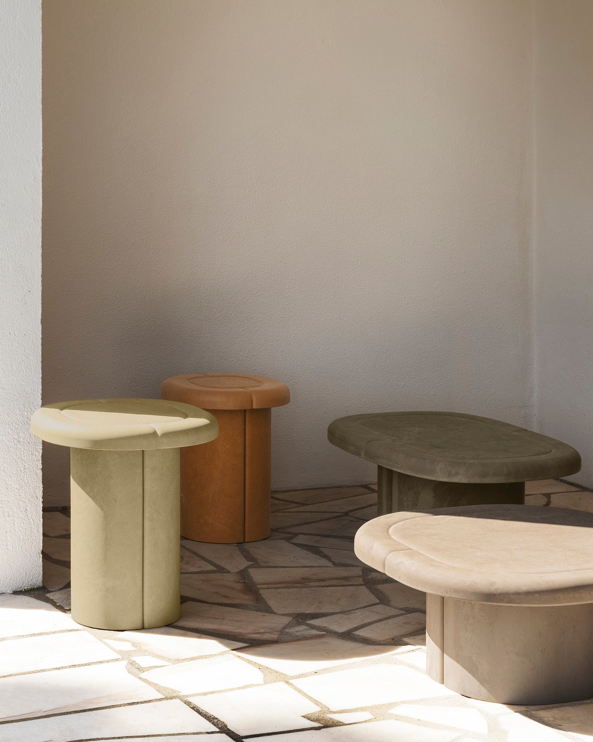 Mater Alder Side Table in solid wood
