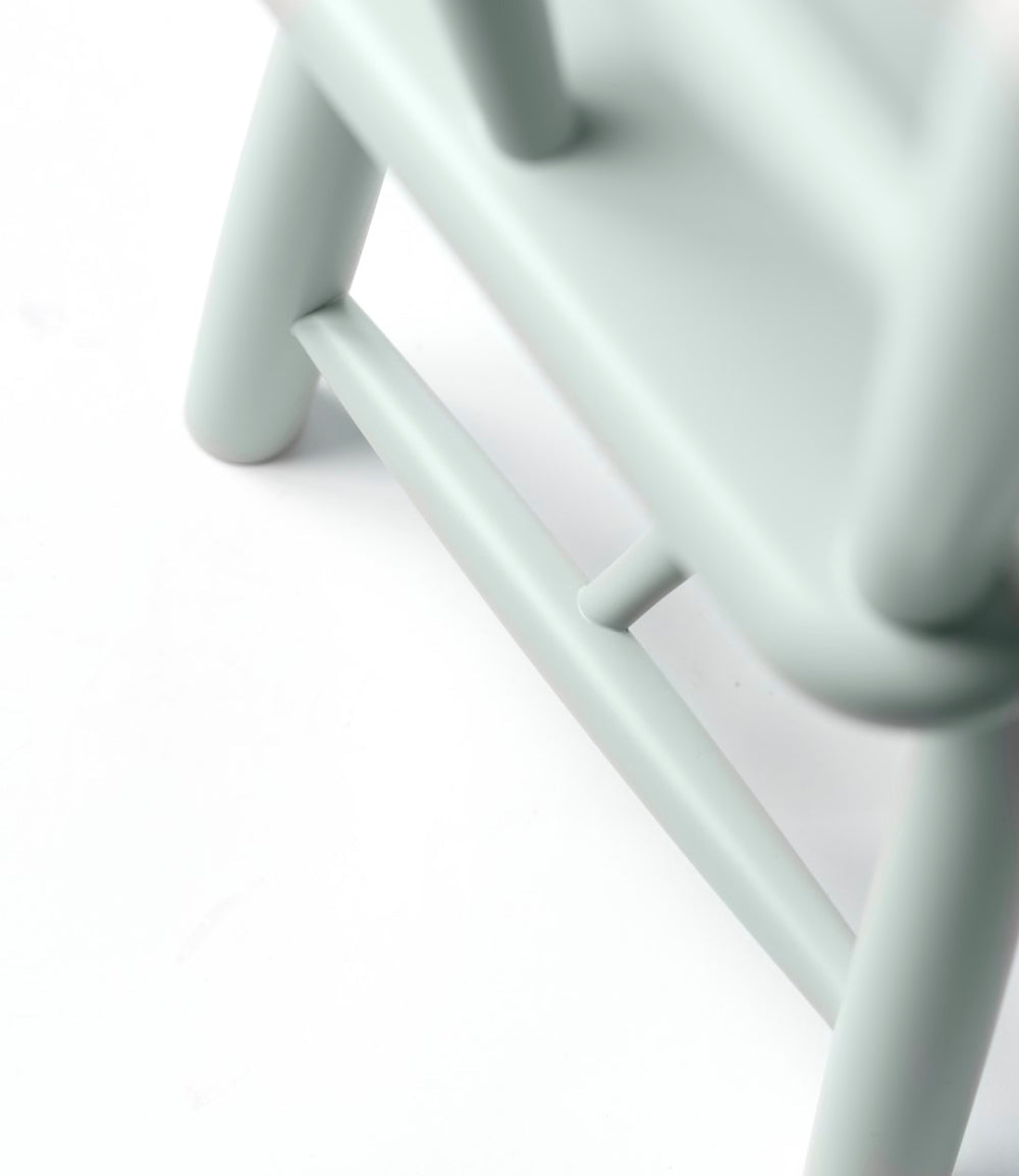 FDB Møbler Children's bench in solid beech (blue grey), designed by Børge Mogensen