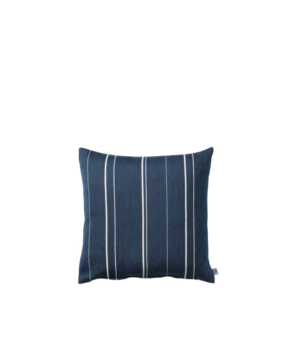 FDB Møbler Råbjerg Cushion in solid oak