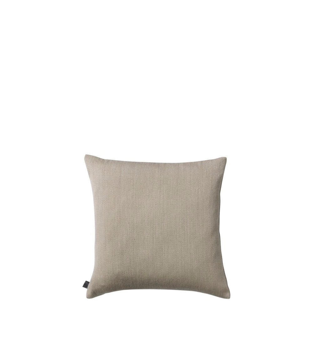 FDB Møbler Råbjerg Cushion in solid oak