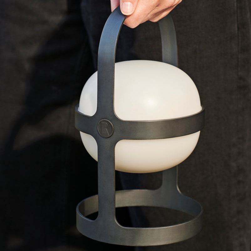 Soft Spot Solar Circular Lamp