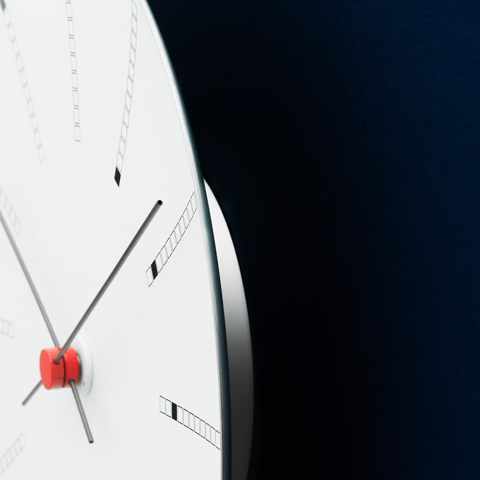 Arne Jacobsen Bankers Wall Clock White/Black/Red