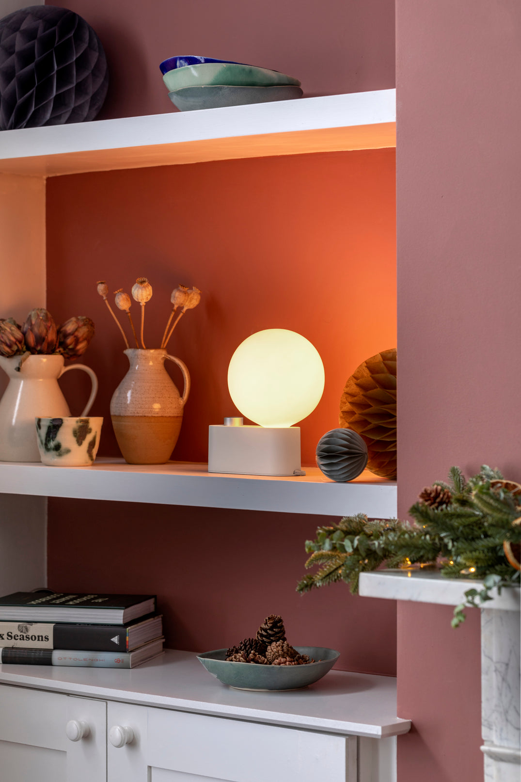 Alumina Table Lamp