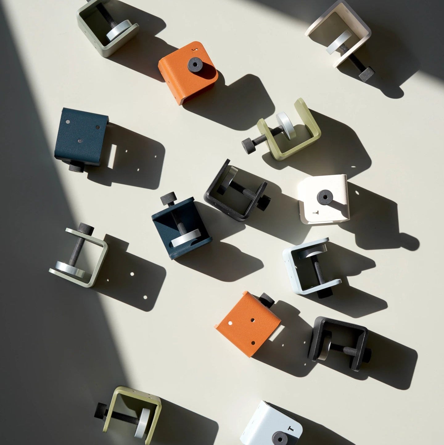 Tiptoe Wall BRACKET
