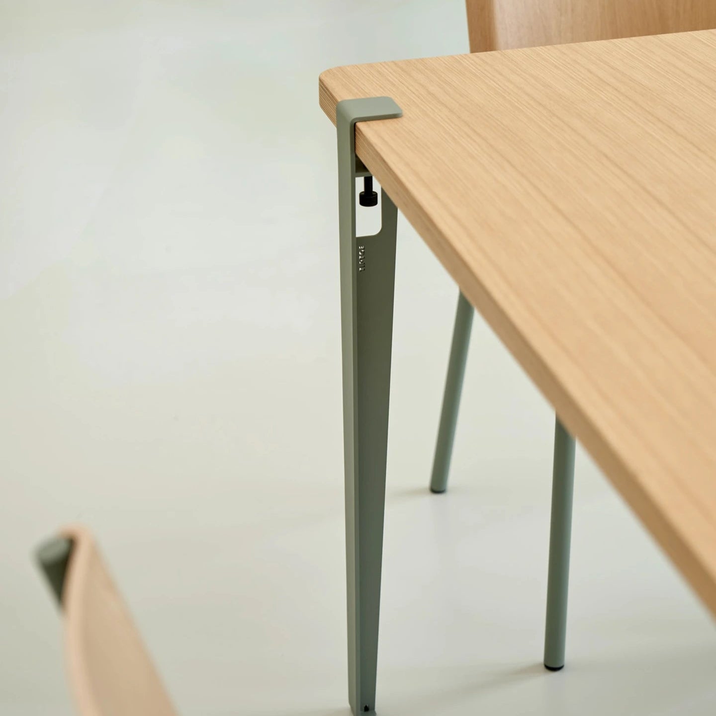 Tiptoe Set of 4 Table Legs (29.5 in)