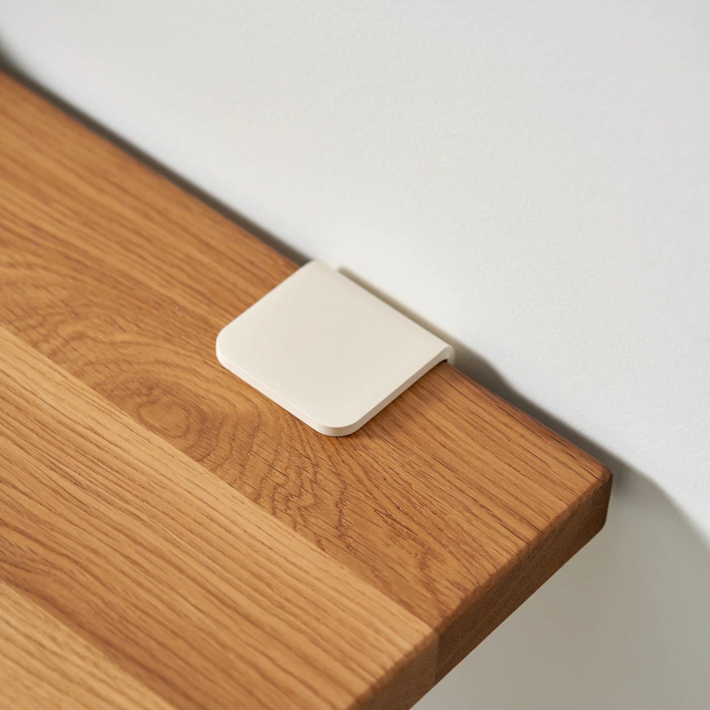 Tiptoe Wall BRACKET