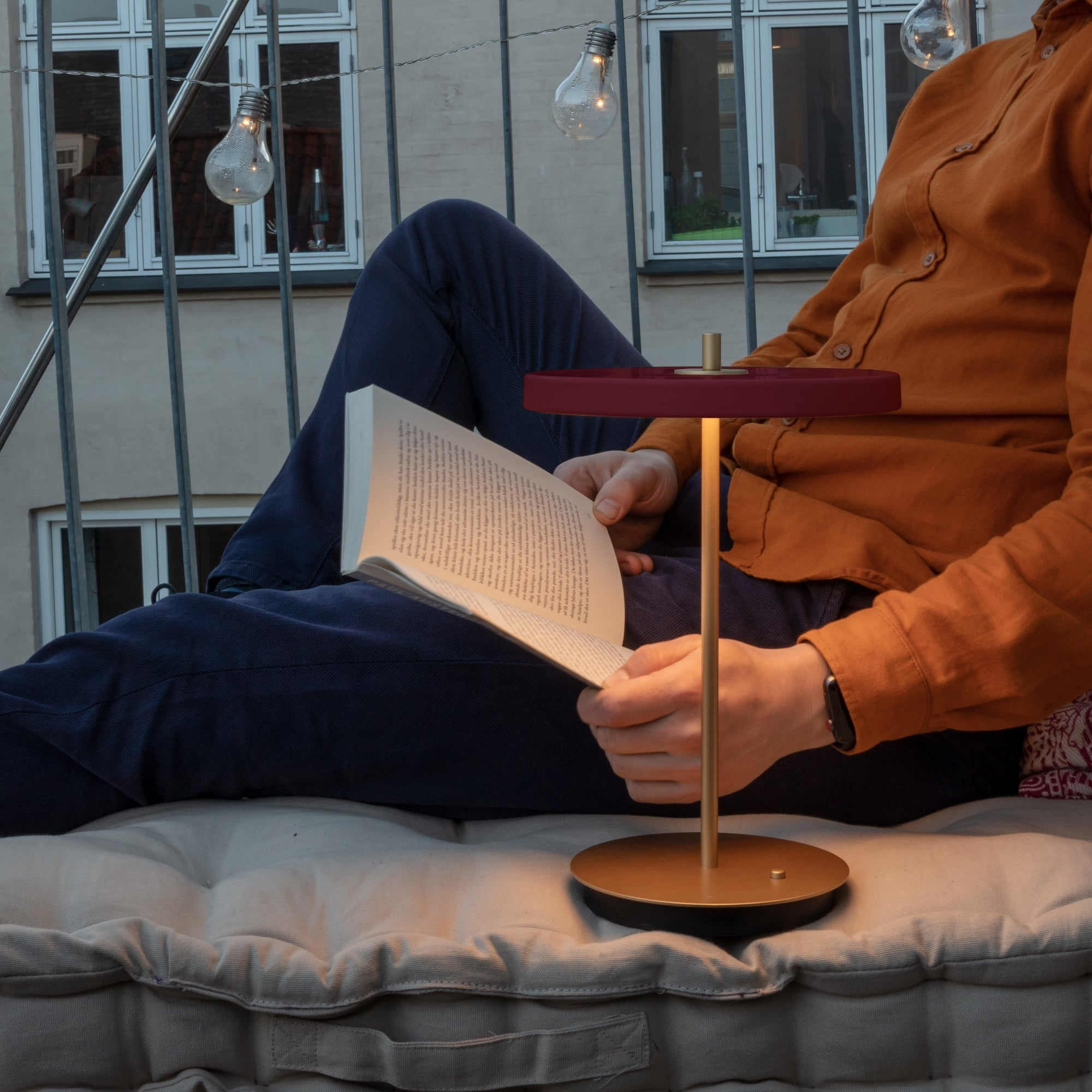 UMAGE Asteria Move Portable Lamp
