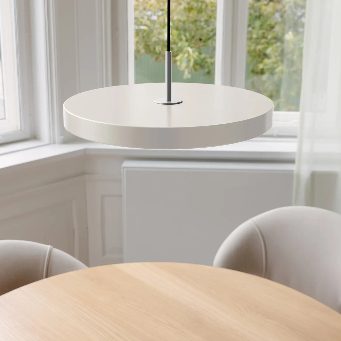UMAGE Asteria Mini Pendant Lamp, Black Detail