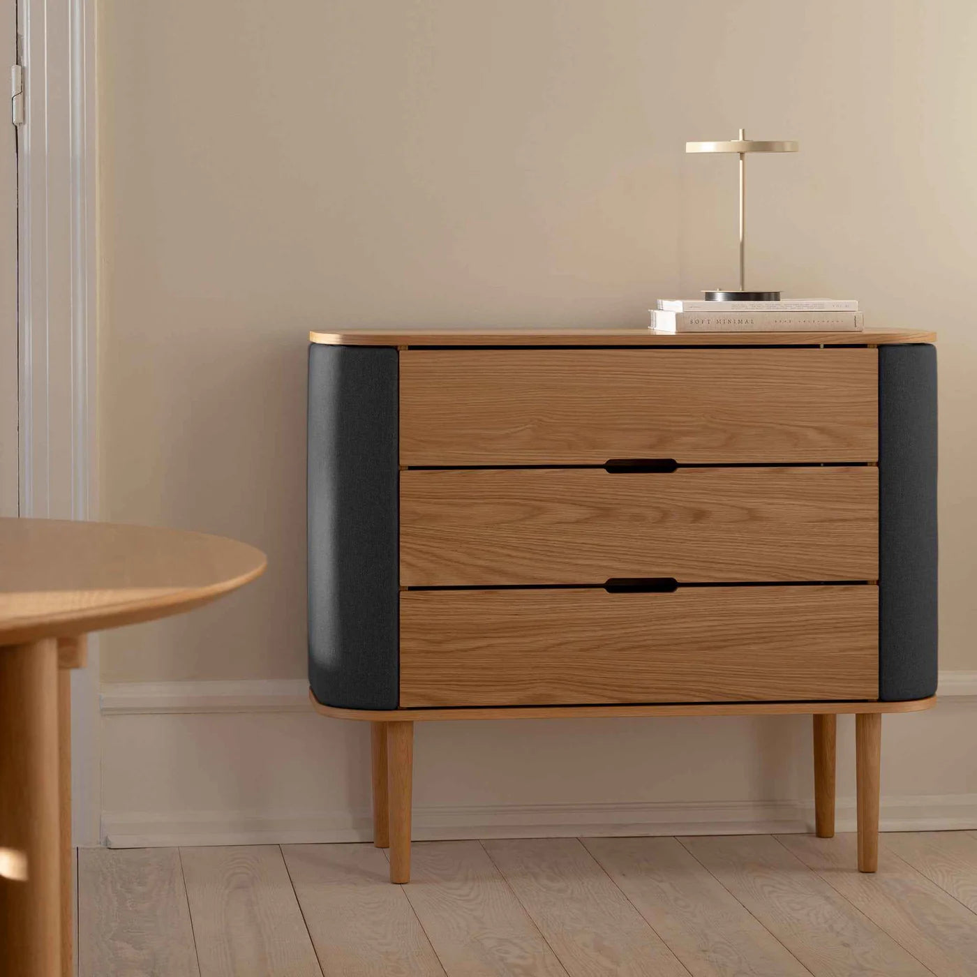 UMAGE Treasures Dresser, Oak