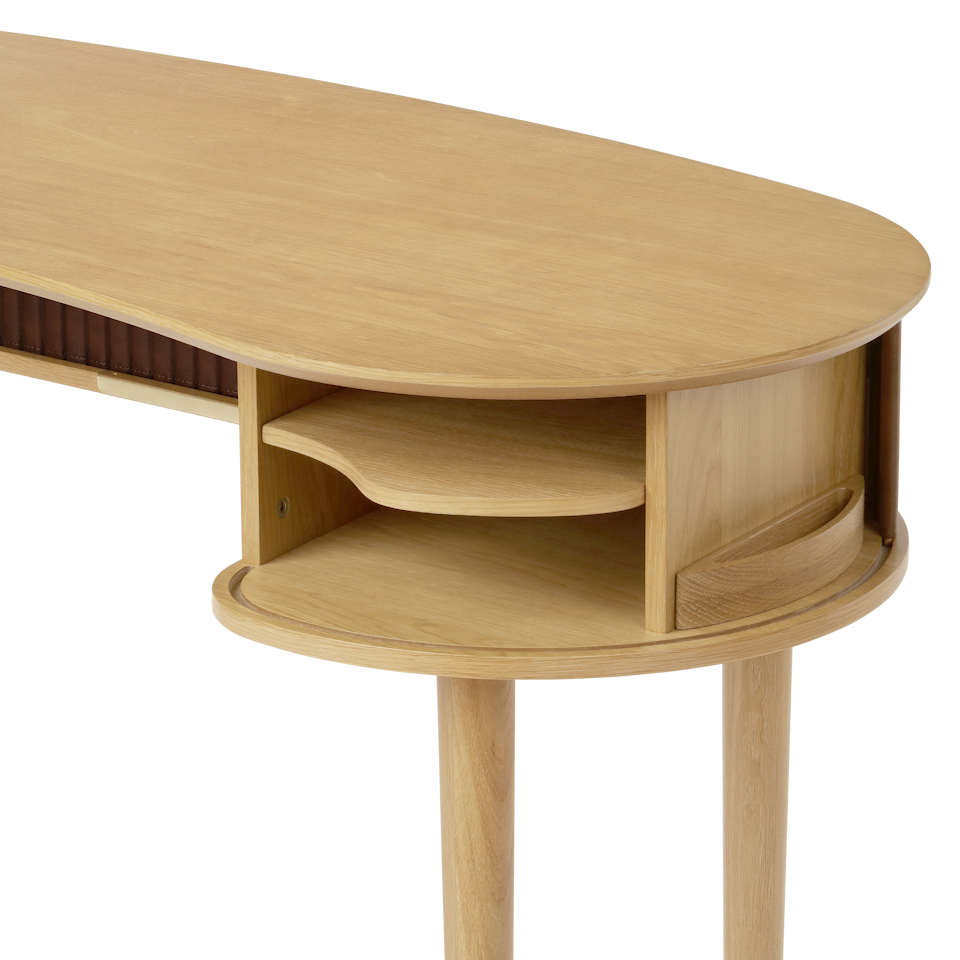 UMAGE Audacious Desk, Oak