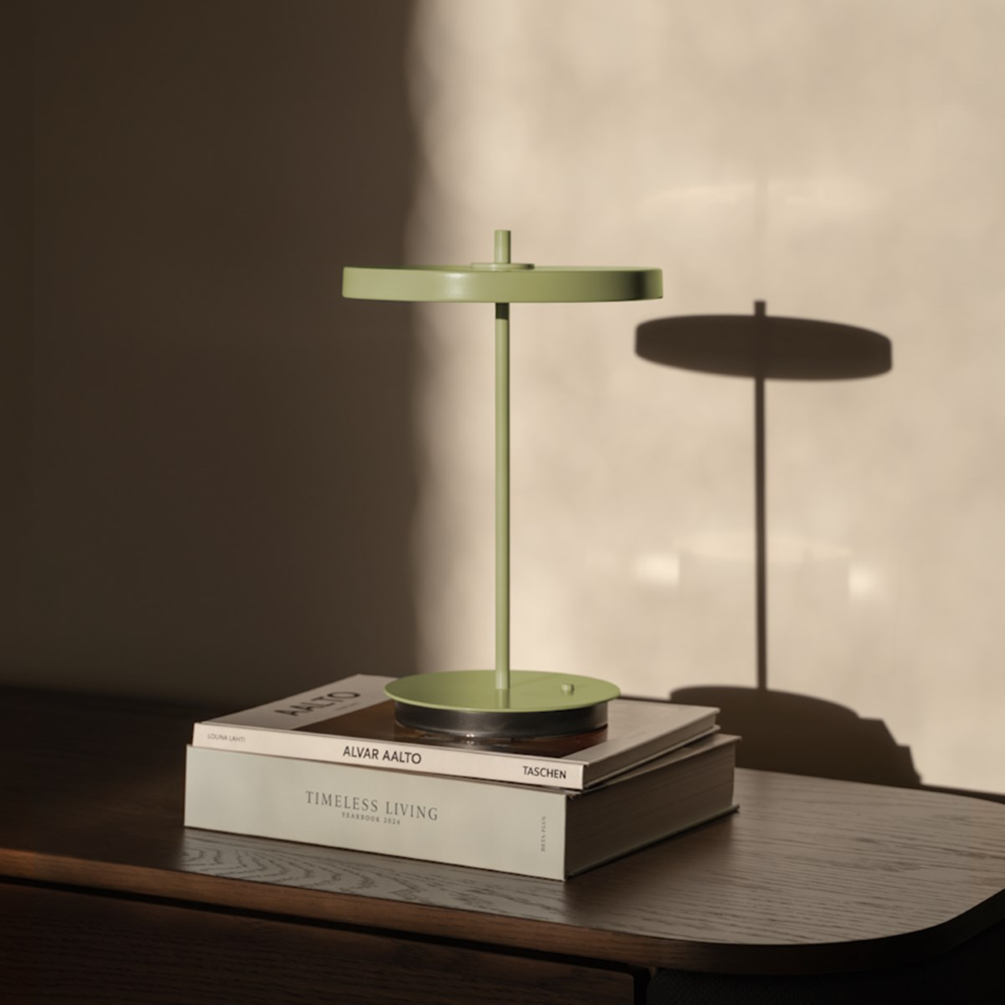 UMAGE Asteria Move Monochrome Portable Lamp