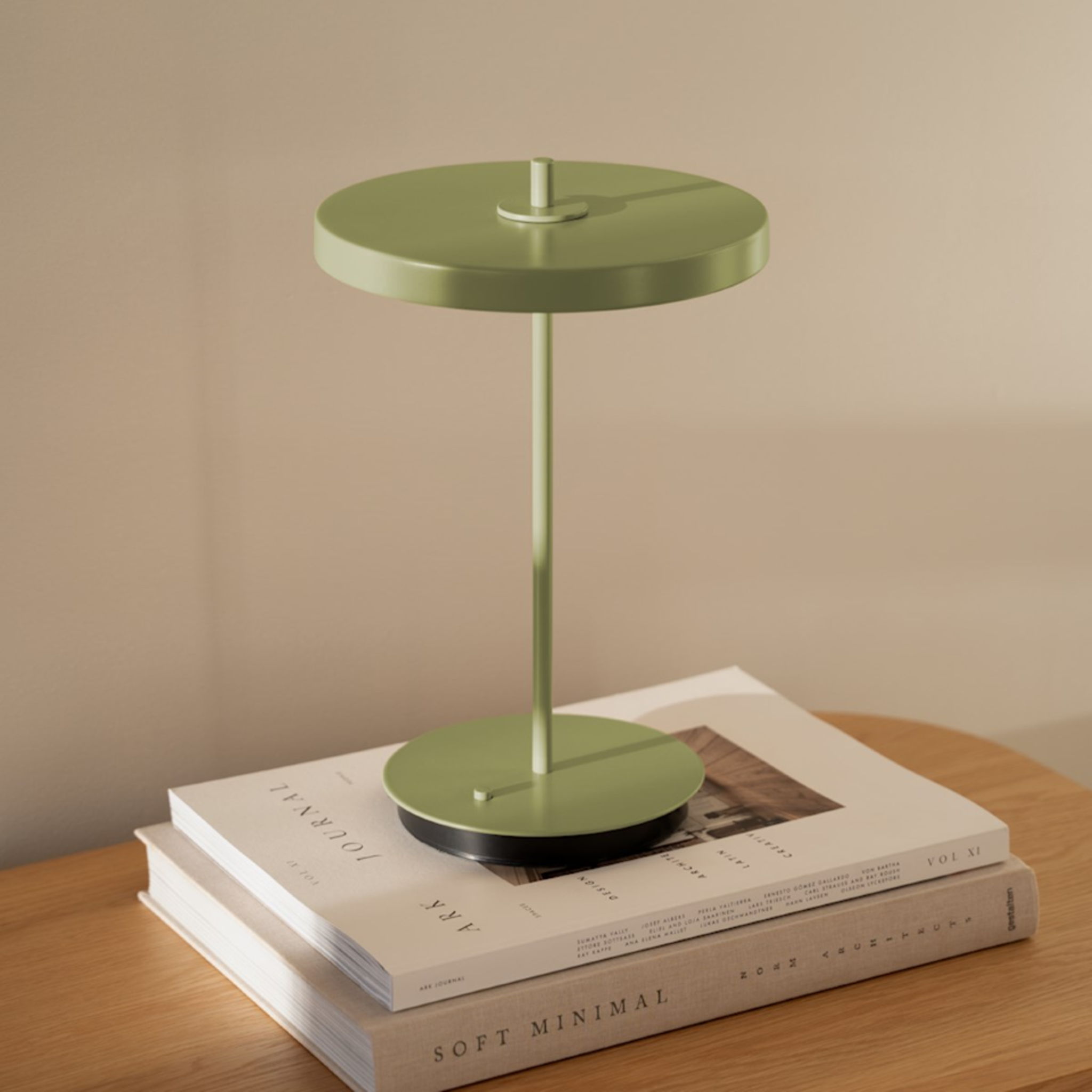 UMAGE Asteria Move Monochrome Portable Lamp
