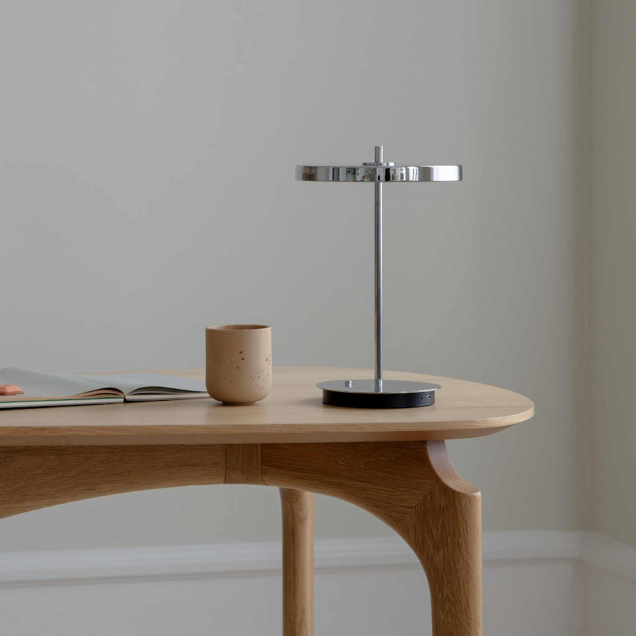UMAGE Asteria Move Monochrome Portable Lamp