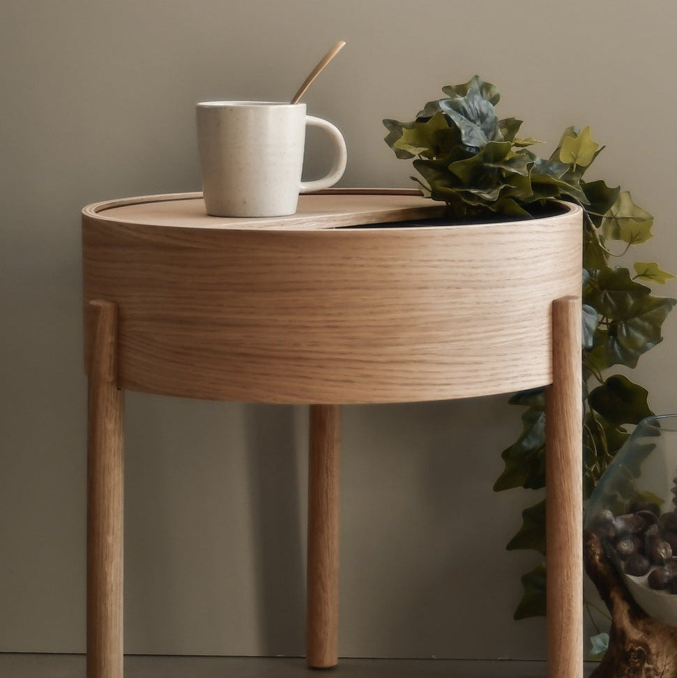 Arc Side Table