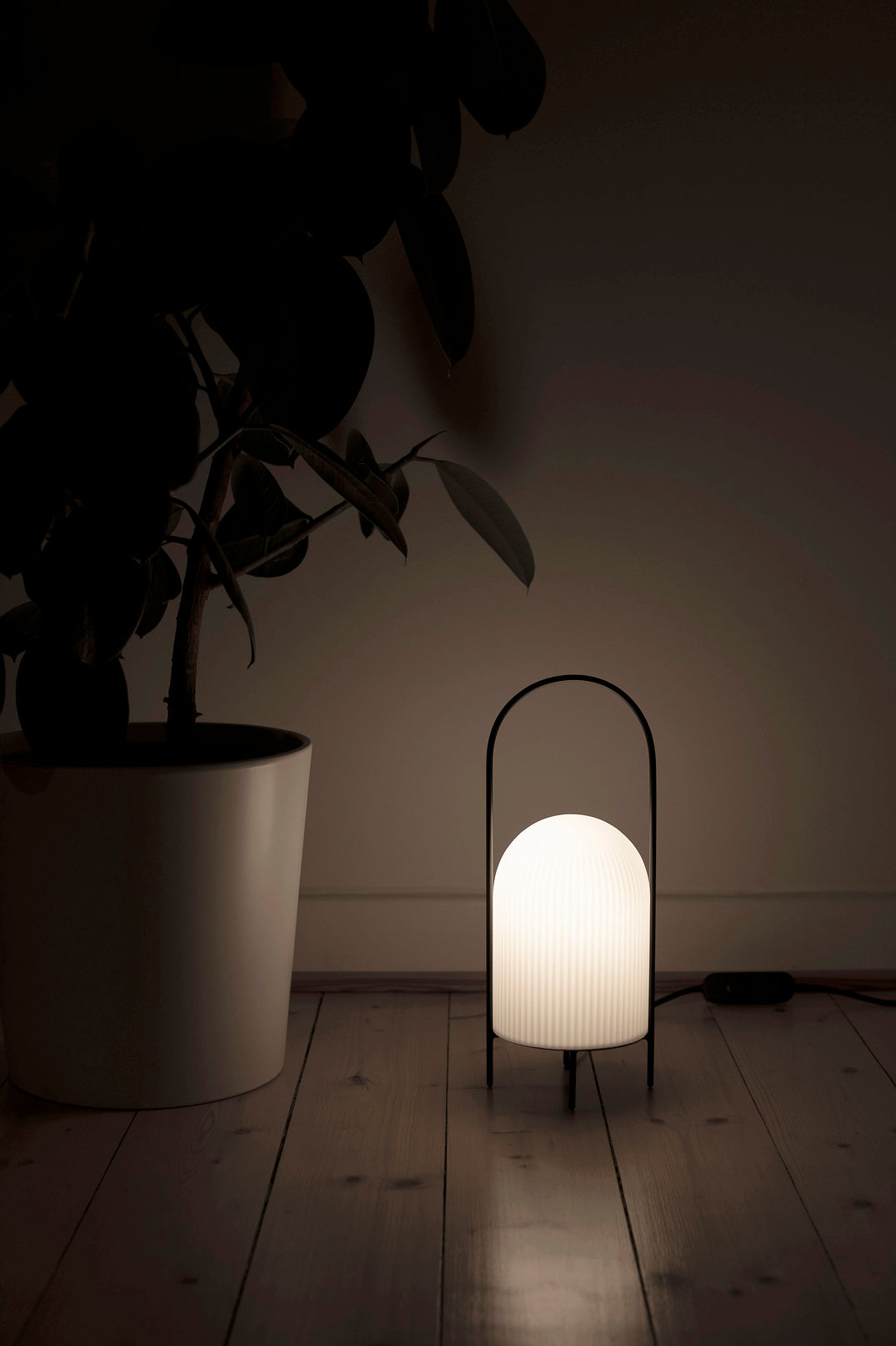 Ghost Table Lamp