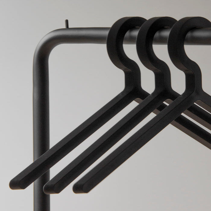 WOUD Illusion Hanger lifestyle image