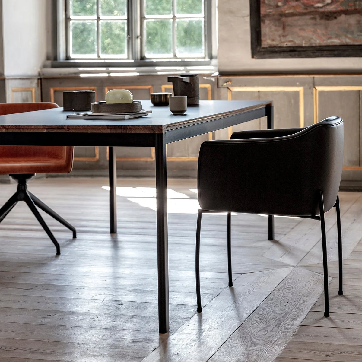 Meet Dining Table - Solid Oiled Oak