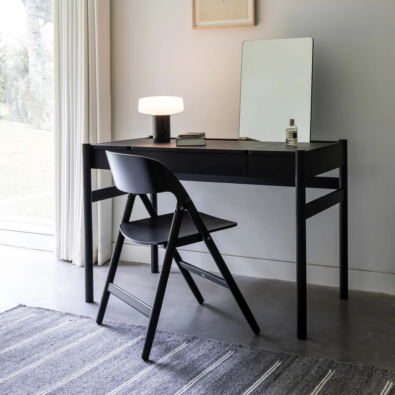 Pala Dressing Table