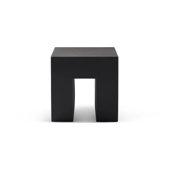Vignelli Cube