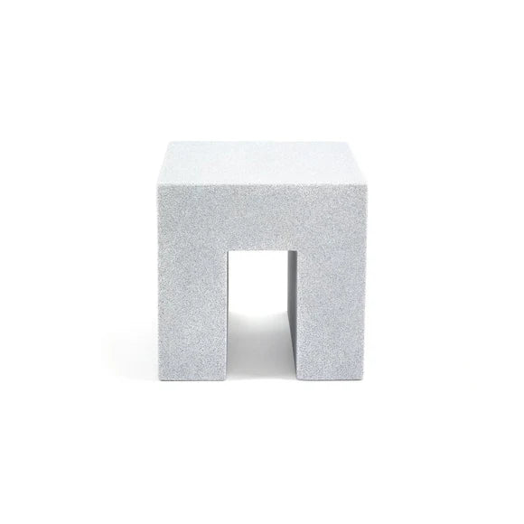 Vignelli Cube