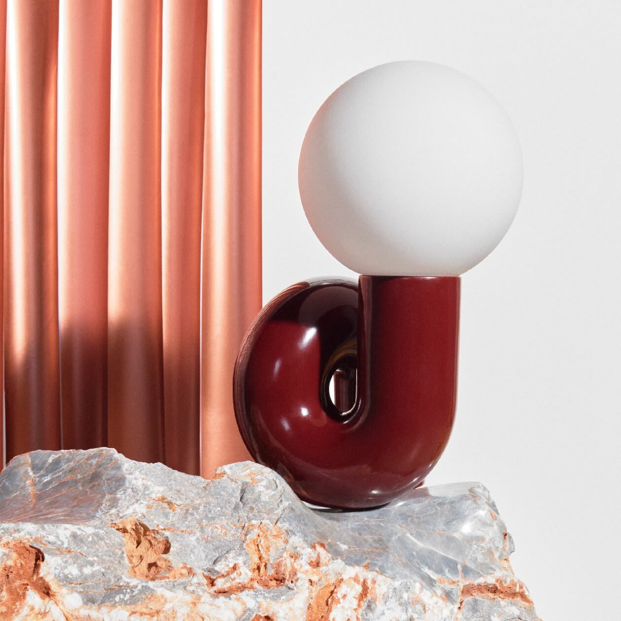 Neotenic Lamp