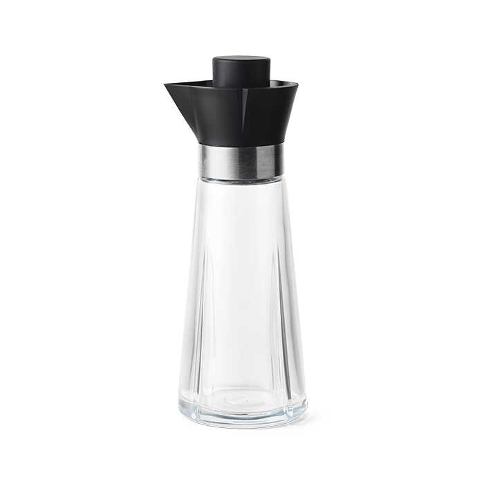 Rosendahl Grand Cru in porcelain, designed by Erik Bagger, Danish design heritage.