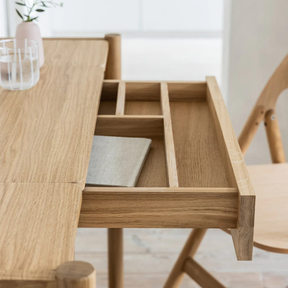 Pala Dressing Table