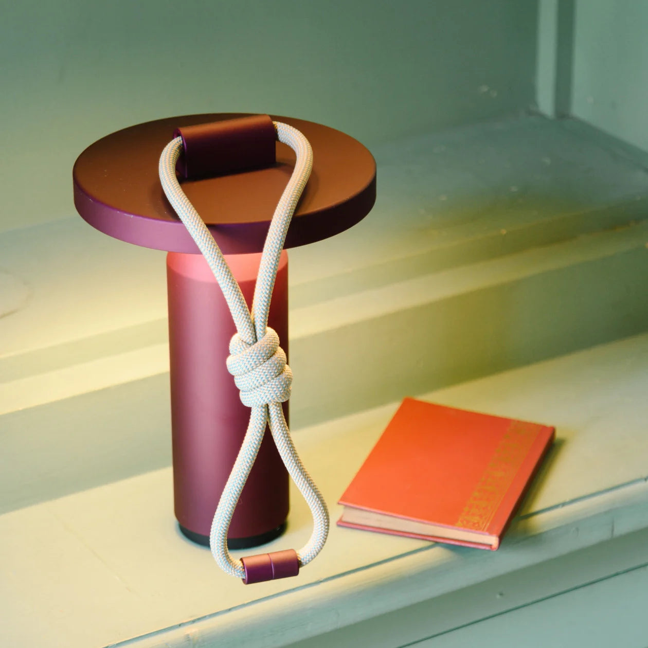 Quasar Portable Lamp