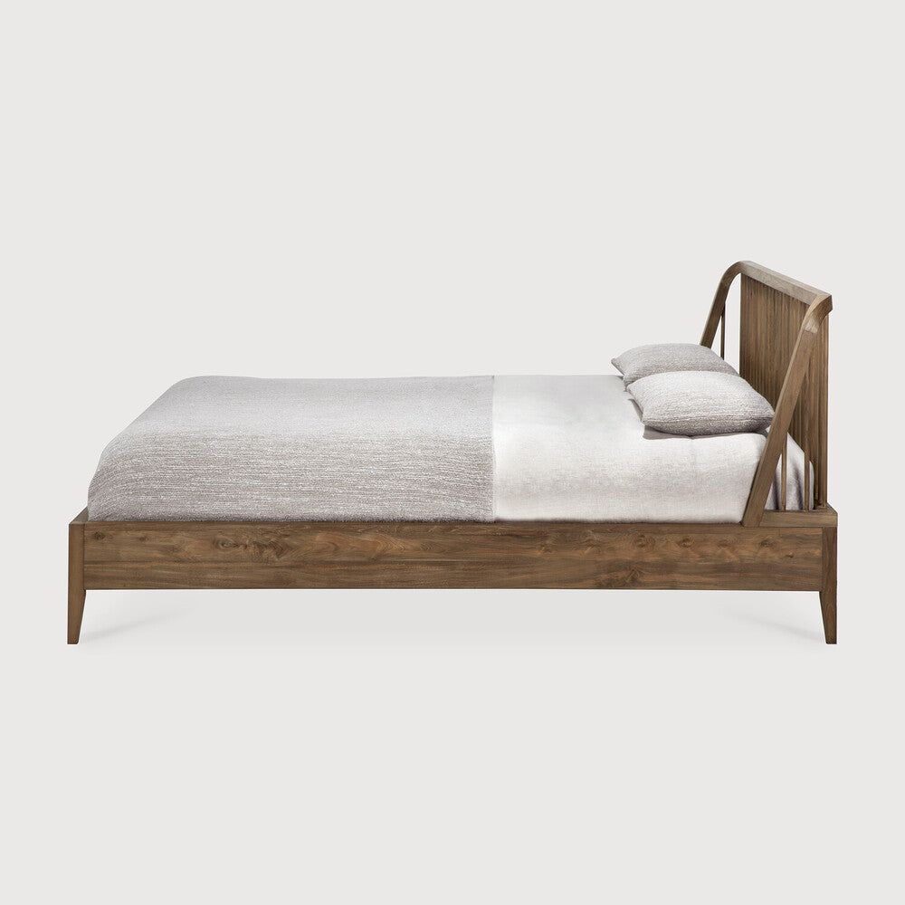 Ethnicraft Reclaimed Teak Spindle Bed in teak, FSC-certified solid teak, Belgian solid wood furniture