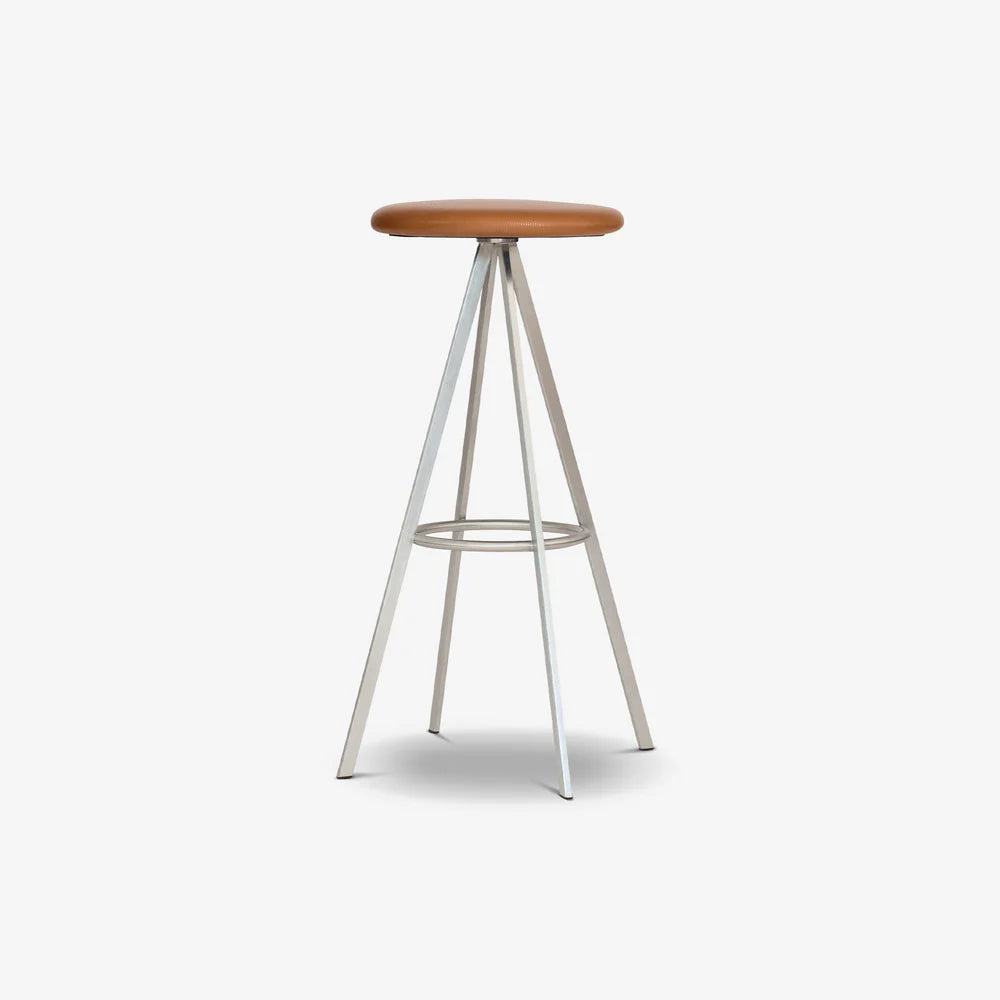 Quad-Space Counter Stool