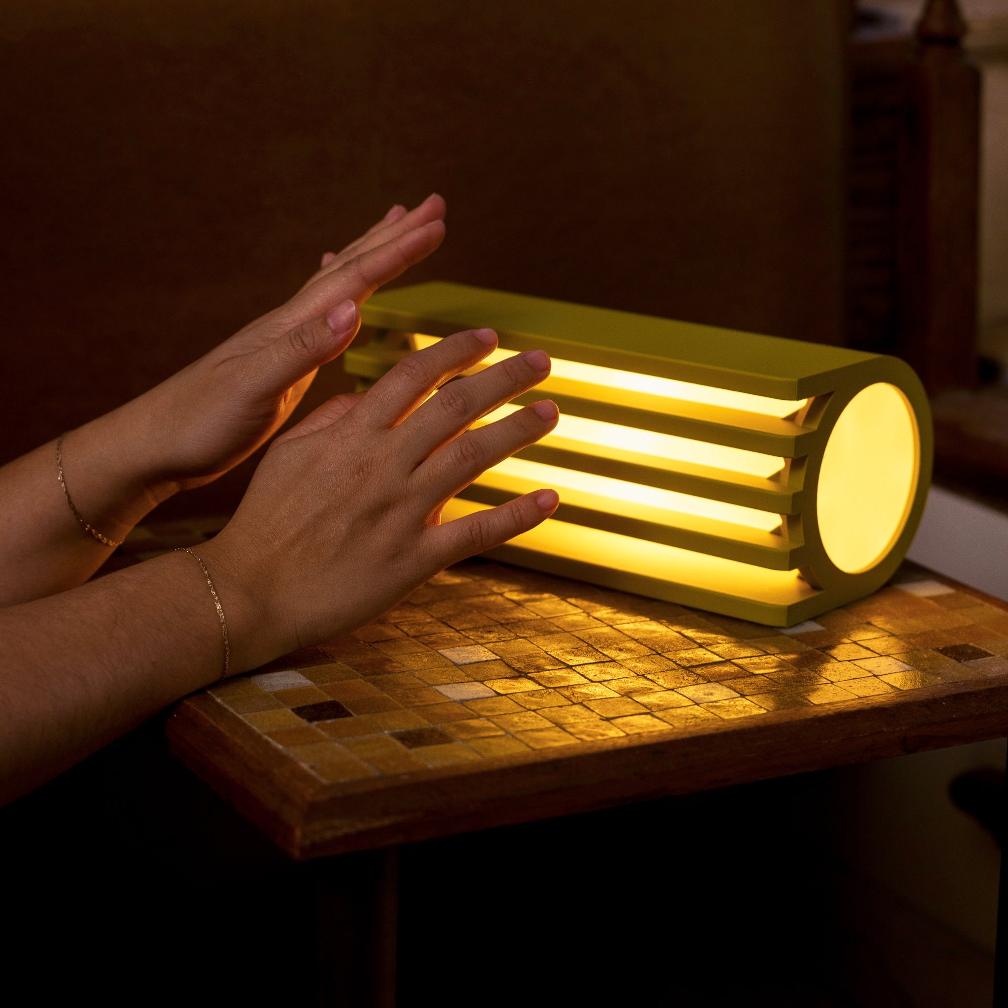 Radiator Table Lamp