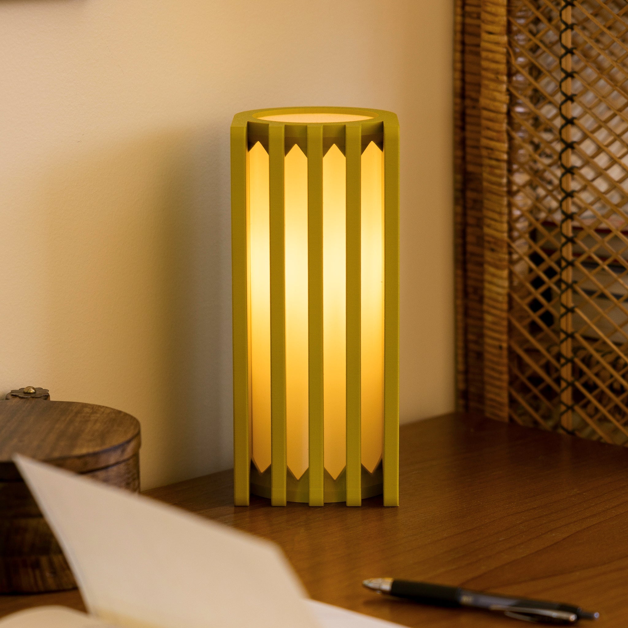Radiator Table Lamp