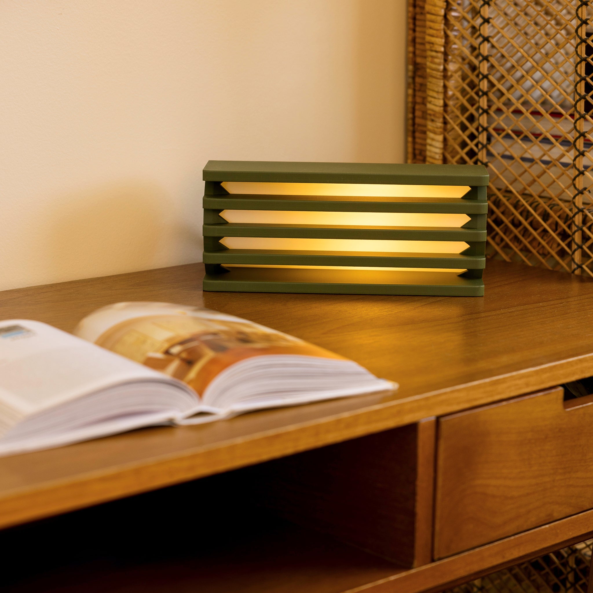 Radiator Table Lamp