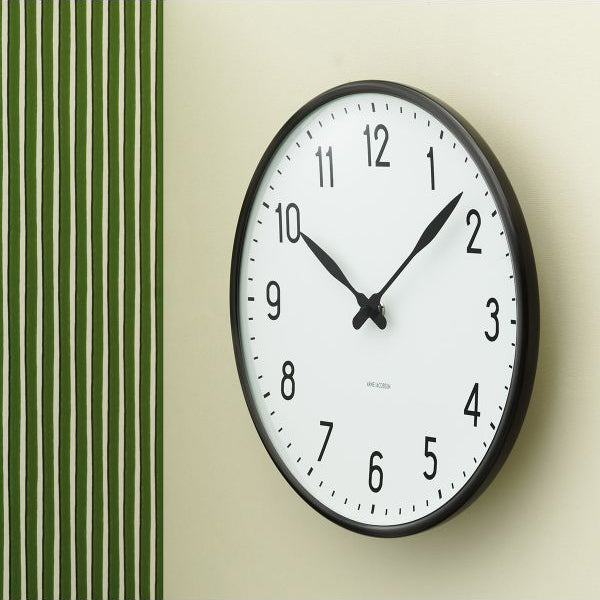 Arne Jacobsen Station Wall Clock White/Black