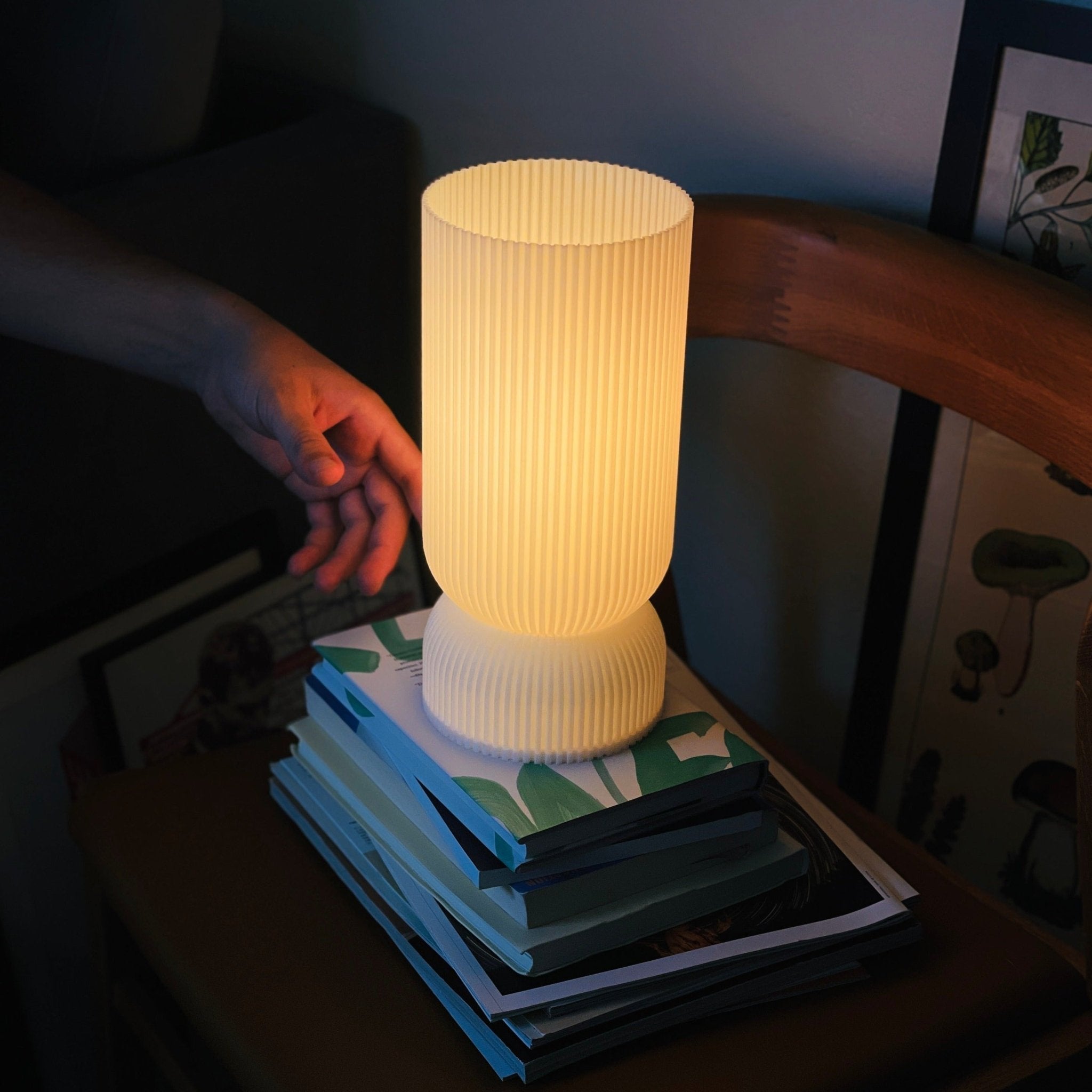 Stance Table Lamp