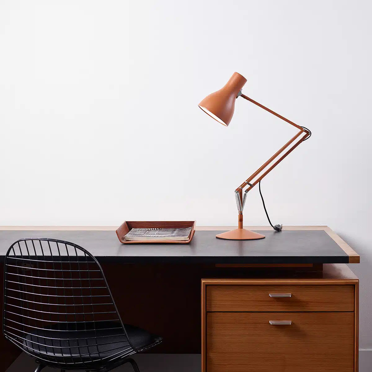 Type 75 Desk Lamp - Margaret Howell Edition