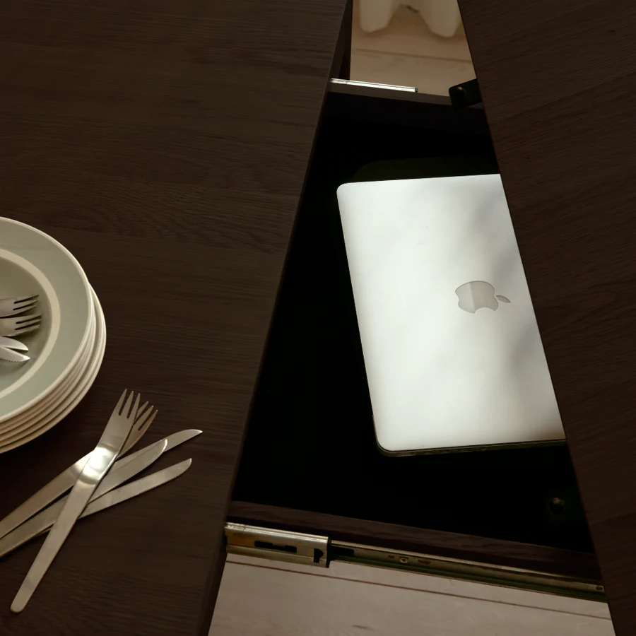 UMAGE Heart'n'Soul Dining Table
