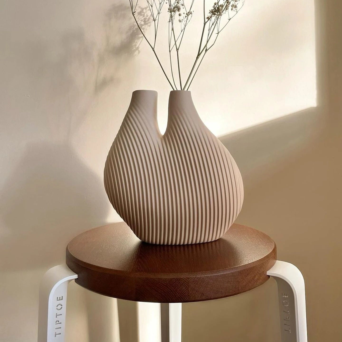 Tiptoe LOU Stool