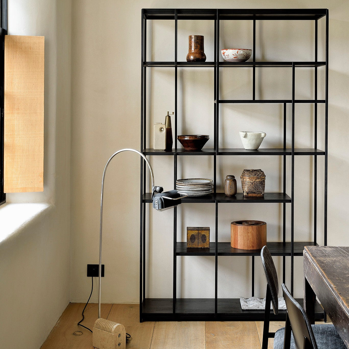 Ethnicraft Studio Rack in teak, FSC-certified solid teak