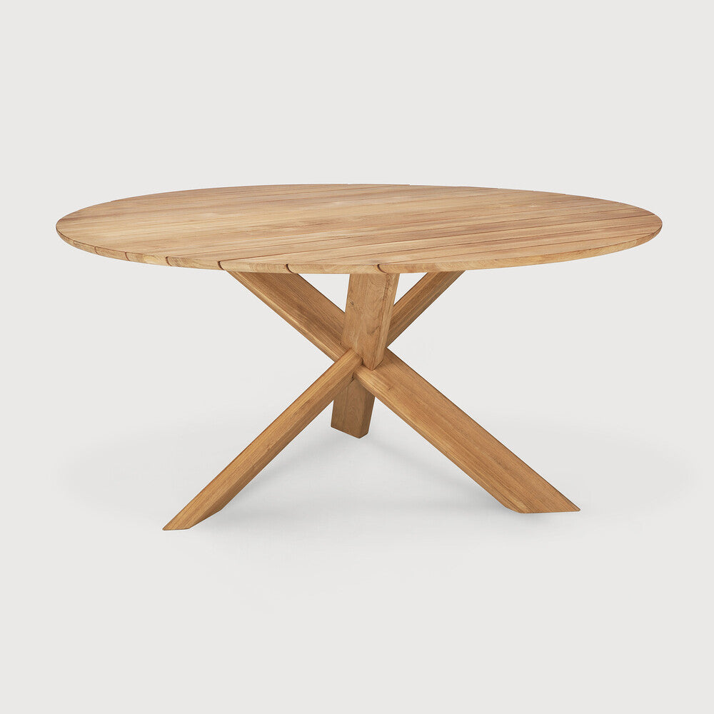 Circle Outdoor Dining Table