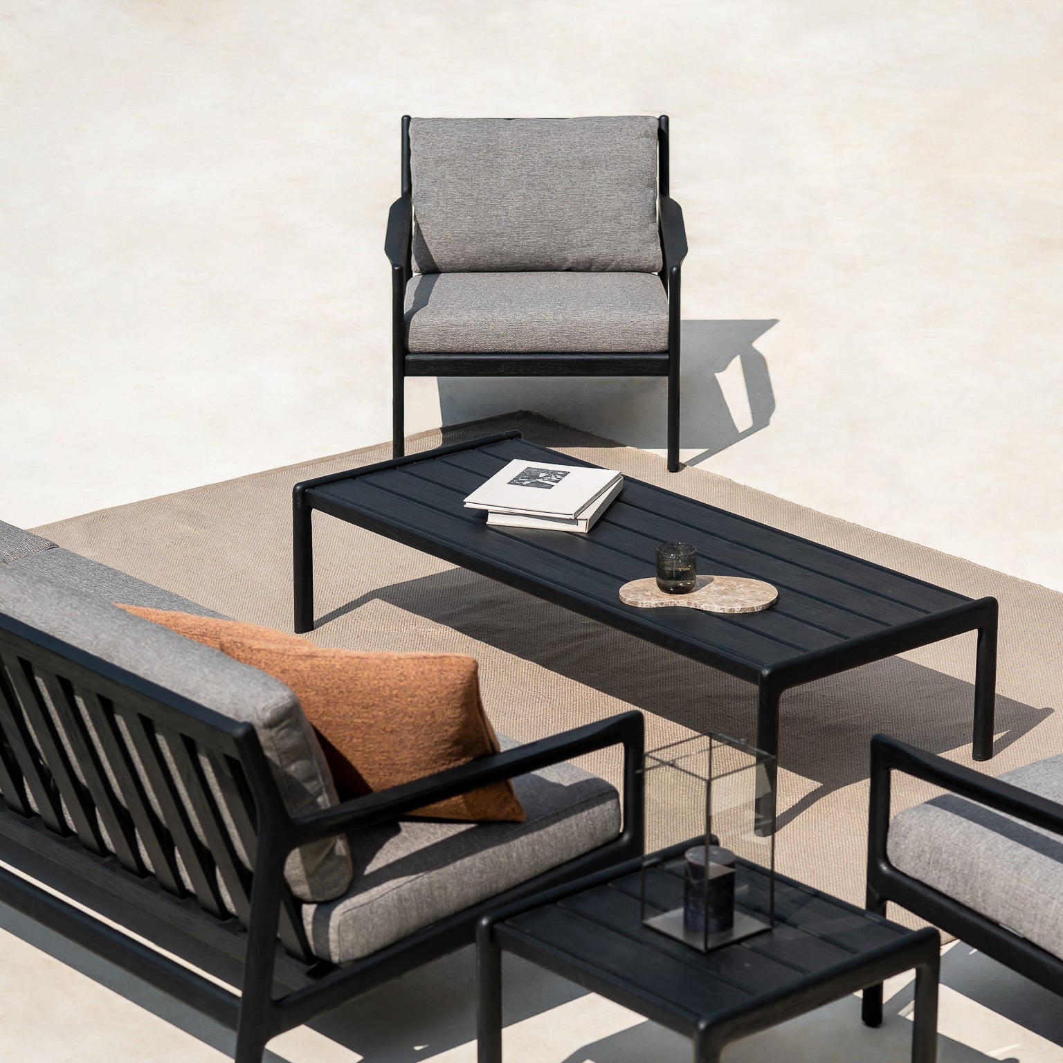 Jack Outdoor Lounge Chair